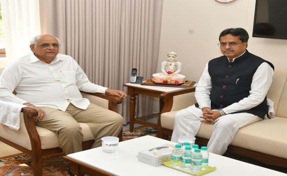 Tripura CM Dr Manik Saha meets Gujarat CM Bhupendra Patel at Gandhinagar.